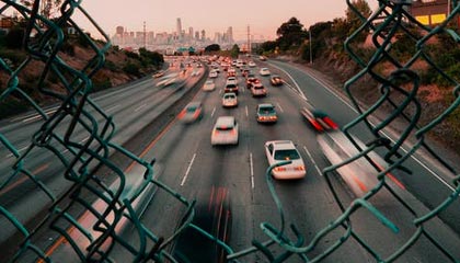 比特币等虚拟货币大跌的原因是什么？